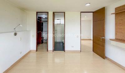 Apartamento en venta en La Frontera, Medellín · foto 9 de 16