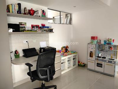 Apartamento de 3 alcobas en venta en Valle Del Lili, Cali, 94 m² · foto 18 de 20