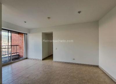 Apartamento en venta en Belen, Medellín · foto 2 de 20