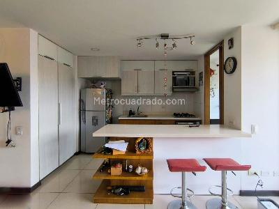 Apartamento en venta en Suramerica, Itagüí · foto 7 de 19
