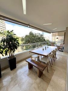 Apartamento de 4 alcobas en venta en Normandia, Cali, 240 m² · foto 3 de 20