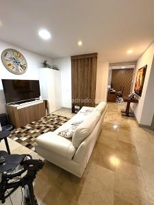 Apartamento de 4 alcobas en venta en Normandia, Cali, 240 m² · foto 11 de 20