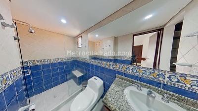 Apartamento de 3 alcobas en venta en Prados Del Norte, Cali, 136 m² · foto 16 de 20