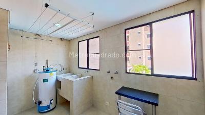 Apartamento de 3 alcobas en venta en Prados Del Norte, Cali, 136 m² · foto 17 de 20
