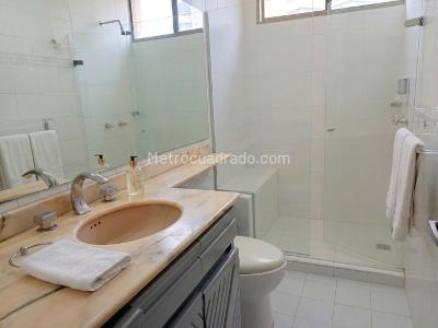 Apartamento de 3 alcobas en venta en Altos Del Prado, Barranquilla, 226 m² · foto 13 de 18