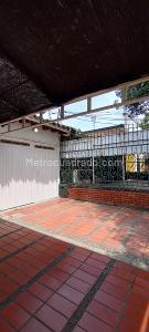 Casa de 4 alcobas en venta en La Flora, Cali, 253 m² · foto 12 de 17