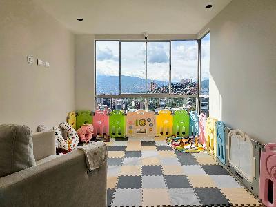 Apartamento de 3 alcobas en venta en Las Santas, Medellín, 156 m² · foto 10 de 12