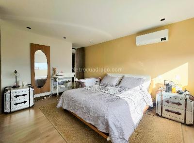 Apartamento de 3 alcobas en venta en Las Santas, Medellín, 156 m² · foto 6 de 12