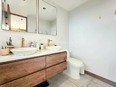 Apartamento de 3 alcobas en venta en Las Santas, Medellín, 156 m² · foto 7 de 12