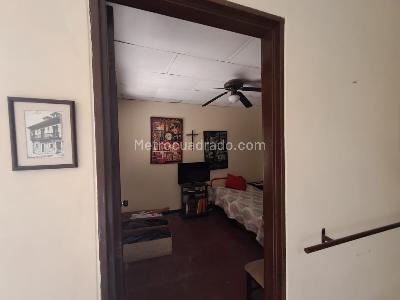 Casa de 4 alcobas en venta en San Fernando, Cali, 217 m² · foto 6 de 12