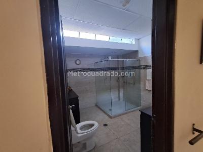 Casa de 4 alcobas en venta en San Fernando, Cali, 217 m² · foto 7 de 12