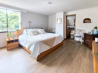 Apartamento en venta en El Campestre, Medellín · foto 4 de 10