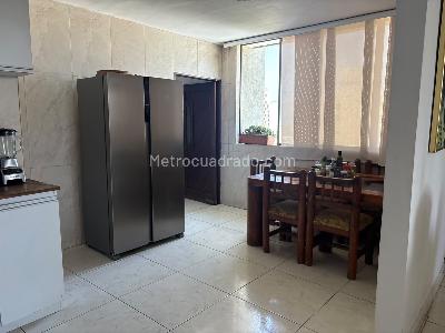 Apartamento de 3 alcobas en venta en Altos Del Prado, Barranquilla, 180 m² · foto 4 de 14