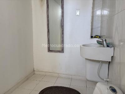 Apartamento de 3 alcobas en venta en Altos Del Prado, Barranquilla, 180 m² · foto 7 de 14