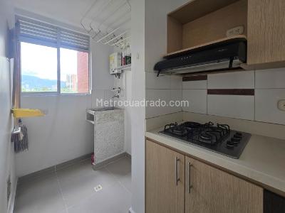 Apartamento en venta en Suramerica, Itagüí · foto 3 de 19