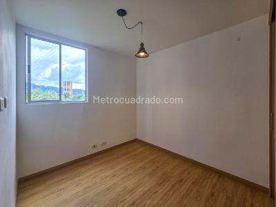 Apartamento en venta en Suramerica, Itagüí · foto 8 de 19