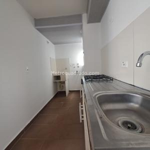 Apartamento de 2 alcobas en venta en Aguacatal, Cali, 57 m² · foto 10 de 20