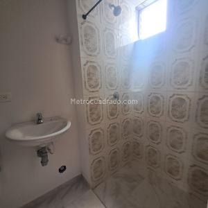 Apartamento de 2 alcobas en venta en Aguacatal, Cali, 57 m² · foto 17 de 20