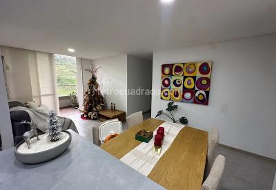 Apartamento en venta en Camino Verde, Envigado · foto 4 de 11