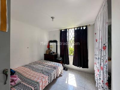 Apartamento de 5 alcobas en venta en Calimio Norte, Cali, 180 m² · foto 12 de 20