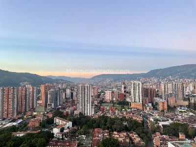 Apartamento de 2 alcobas en venta en Tres Esquinas, Sabaneta, 69 m² · foto 14 de 16