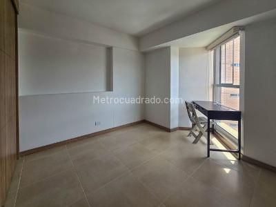 Apartamento de 2 alcobas en venta en Tres Esquinas, Sabaneta, 69 m² · foto 7 de 16