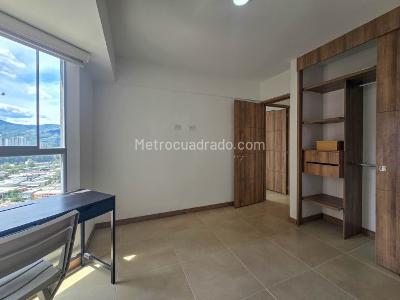 Apartamento de 2 alcobas en venta en Tres Esquinas, Sabaneta, 69 m² · foto 8 de 16