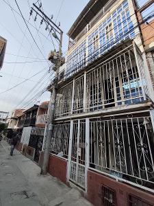Casa de 5 alcobas en venta en Villa Del Prado, Cali, 155 m² · foto 2 de 14