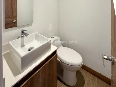 Apartamento de 1 alcoba en venta en Villa Carlota, Medellín, 49 m² · foto 7 de 14