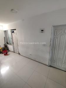 Casa de 4 alcobas en venta en Alirio Mora Beltran, Cali, 120 m² · foto 5 de 6