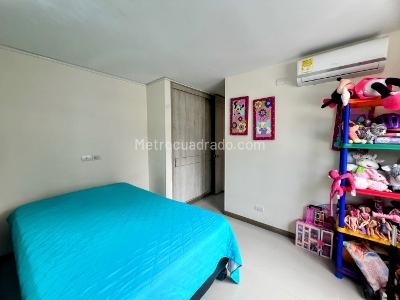 Apartamento de 3 alcobas en venta en La Flora, Cali, 122 m² · foto 19 de 20
