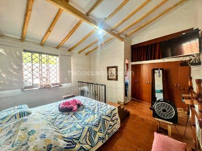 Casa de 5 alcobas en venta en San Antonio, Cali, 388 m² · foto 13 de 20