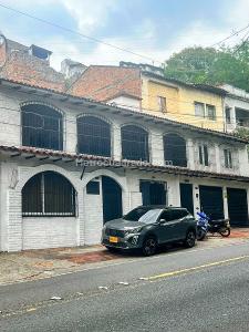Casa de 5 alcobas en venta en San Antonio, Cali, 388 m² · foto 2 de 20