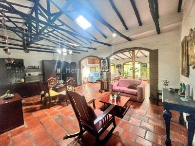 Casa de 5 alcobas en venta en San Antonio, Cali, 388 m² · foto 6 de 20