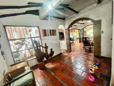 Casa de 5 alcobas en venta en San Antonio, Cali, 388 m² · foto 9 de 20