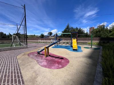 Apartamento de 2 alcobas en venta en Barro Blanco, Rionegro, 60 m² · foto 19 de 20