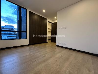 Apartamento en venta en Santa Barbara Occidental, Bogotá · foto 8 de 20
