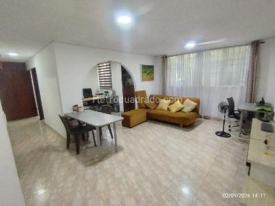 Apartamento de 2 alcobas en venta en Manzanares, Cali, 68 m² · foto 8 de 20