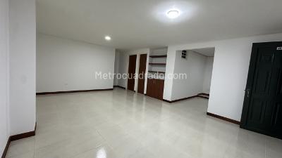 Apartamento de 2 alcobas en venta en La Floresta, Cali, 80 m² · foto 5 de 15