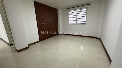 Apartamento de 2 alcobas en venta en La Floresta, Cali, 80 m² · foto 9 de 15