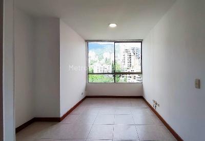 Apartamento en venta en Las Santas, Medellín · foto 6 de 17