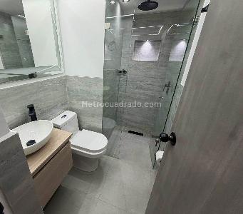 Apartamento de 3 alcobas en venta en La Castellana, Medellín, 120 m² · foto 14 de 14