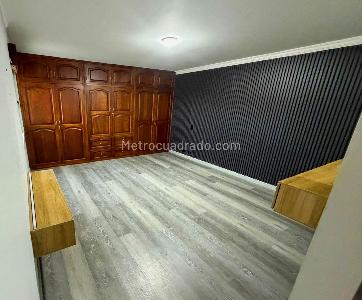 Apartamento de 3 alcobas en venta en La Castellana, Medellín, 120 m² · foto 6 de 14
