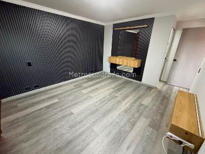 Apartamento de 3 alcobas en venta en La Castellana, Medellín, 120 m² · foto 7 de 14