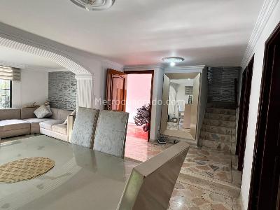 Casa en venta en El Ingenio, Cali · foto 2 de 19