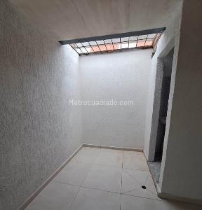 Casa de 2 alcobas en venta en Poblado Campestre, Cali, 120 m² · foto 3 de 7