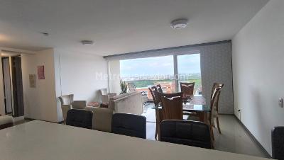 Apartamento de 3 alcobas en venta en Valle Del Lili, Cali, 100 m² · foto 2 de 18