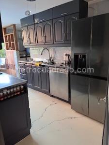 Apartamento de 5 alcobas en venta en Patio Bonito, Medellín, 155 m² · foto 10 de 20