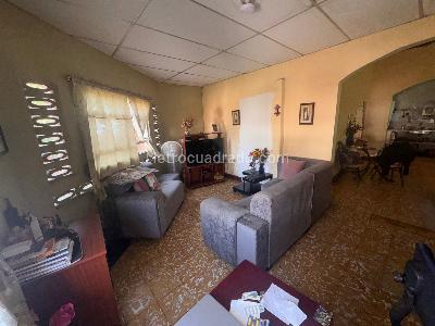 Casa de 5 alcobas en venta en La Esmeralda, Cali, 227 m² · foto 9 de 20