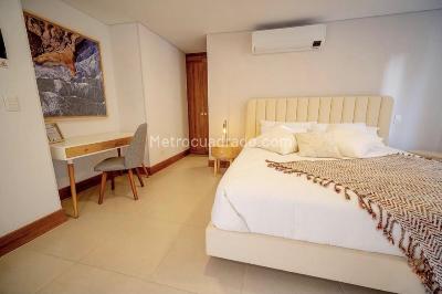 Apartamento de 1 alcoba en venta en Centenario, Cali, 51 m² · foto 3 de 20